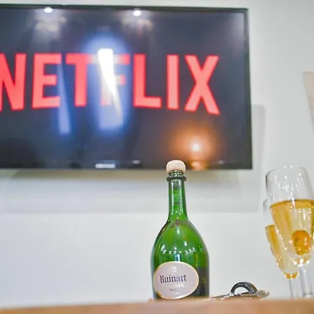 Tropicoon Jacuzzi Centre Parking Free Mulhouse