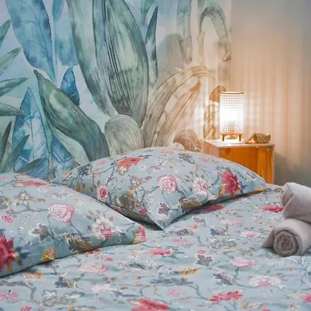 Tropicoon Jacuzzi Centre Parking Free Apartment