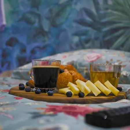 Tropicoon Jacuzzi Centre Parking Free *